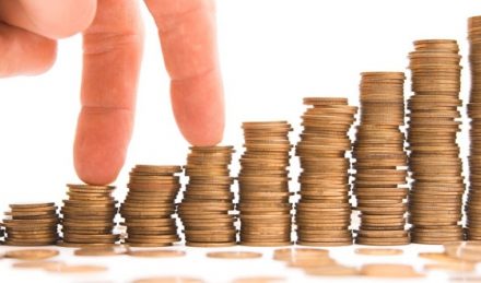 Cum iti poti realiza singur o strategie financiara de succes