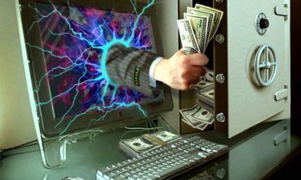 Cati bani au furat de la clientii unor companii infractorii cibernetici in cursul anului trecut