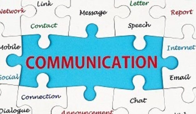 Cum iti impulsionezi echipa sa comunice mai eficient cu clientii?