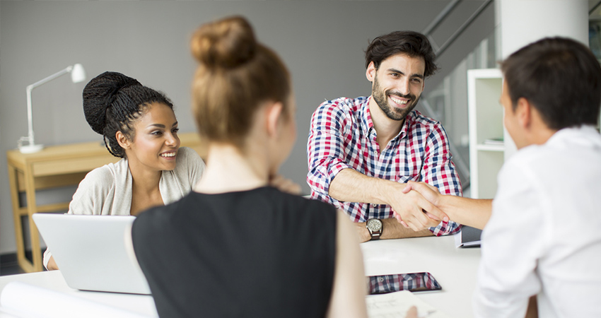 7 calitati ale unui angajat bun pentru o companie multinationala