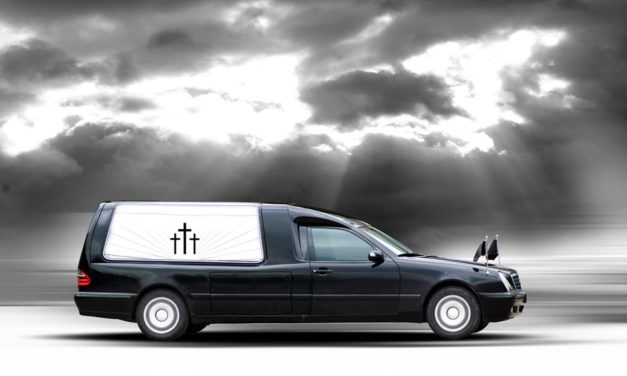Accident cu masina funerara