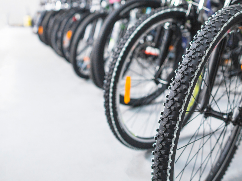 Ce accesorii putem gasi intr-un magazin de biciclete specializat?