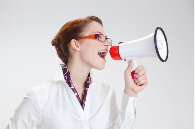 Cum eficientizează utilizarea unui soft de resurse umane comunicarea în cadrul companiei?