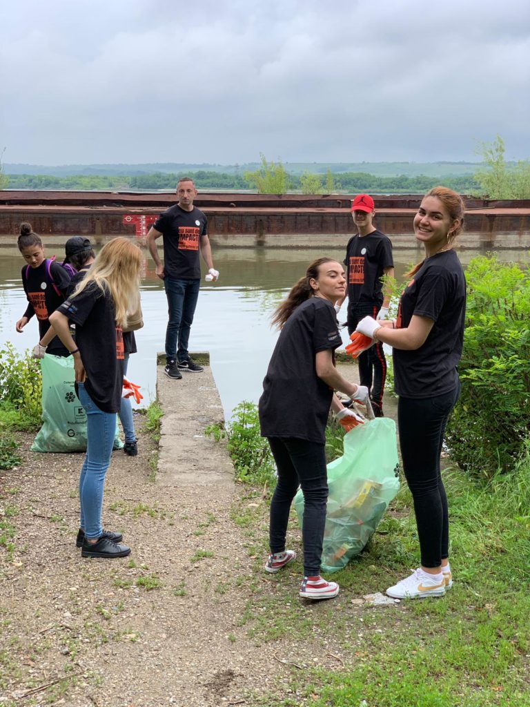 Ecologizare malul Dunarii