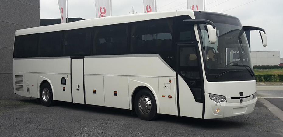 Transportul cu autocarul oferă multe avantaje – Nicio călătorie nu este plictisitoare!