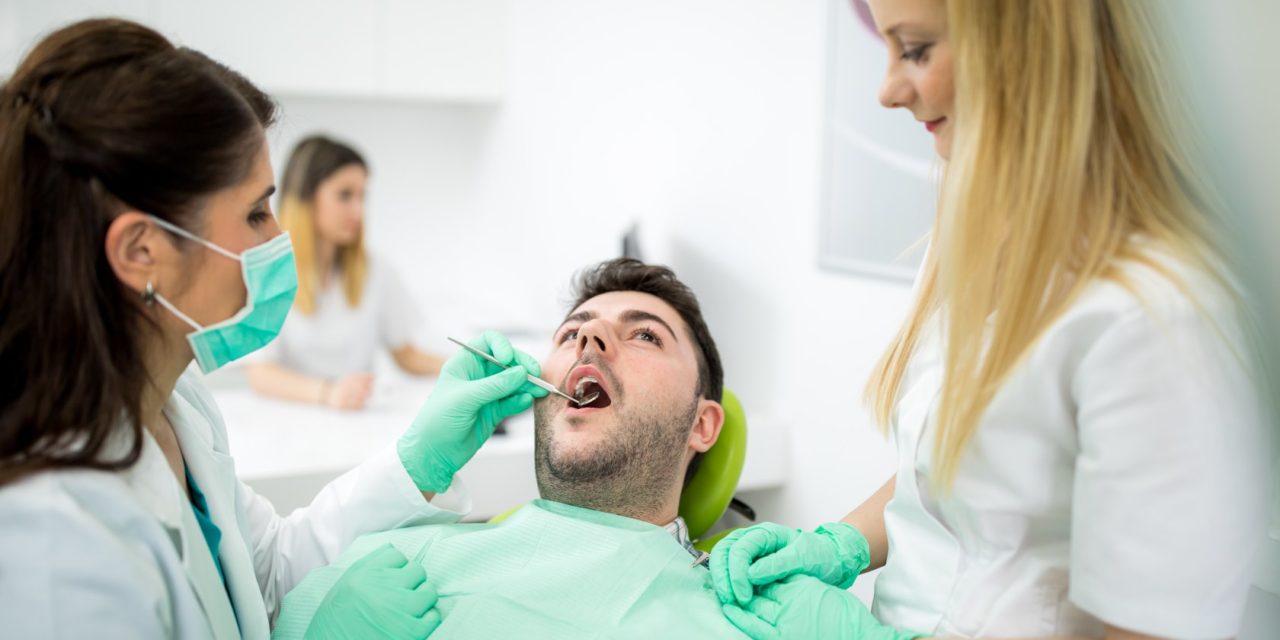 Un cabinet stomatologic specializat te poate ajuta sa scapi de aceste probleme majore!