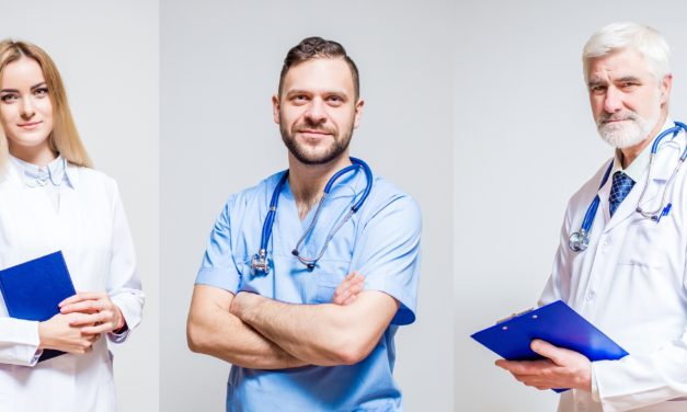 Istoria costumelor medicale – de la un simplu sort pana la imprimeuri cu minioni