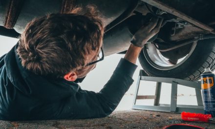 3 reparații auto pe care le poți face singur