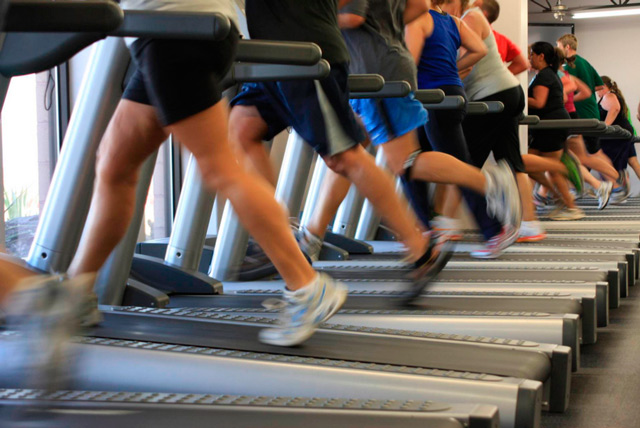 Tehnica corecta pe banda de alergat iti va permite sa progresezi intr-un ritm excelent!