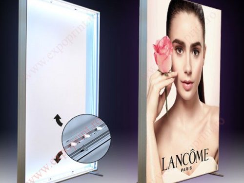 Legatura dintre industria farma, farmaciile, COVID-19 si casete luminoase LED