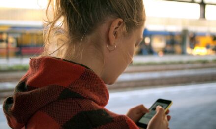 Cum poti sa-ti reincarci online cartela de telefon