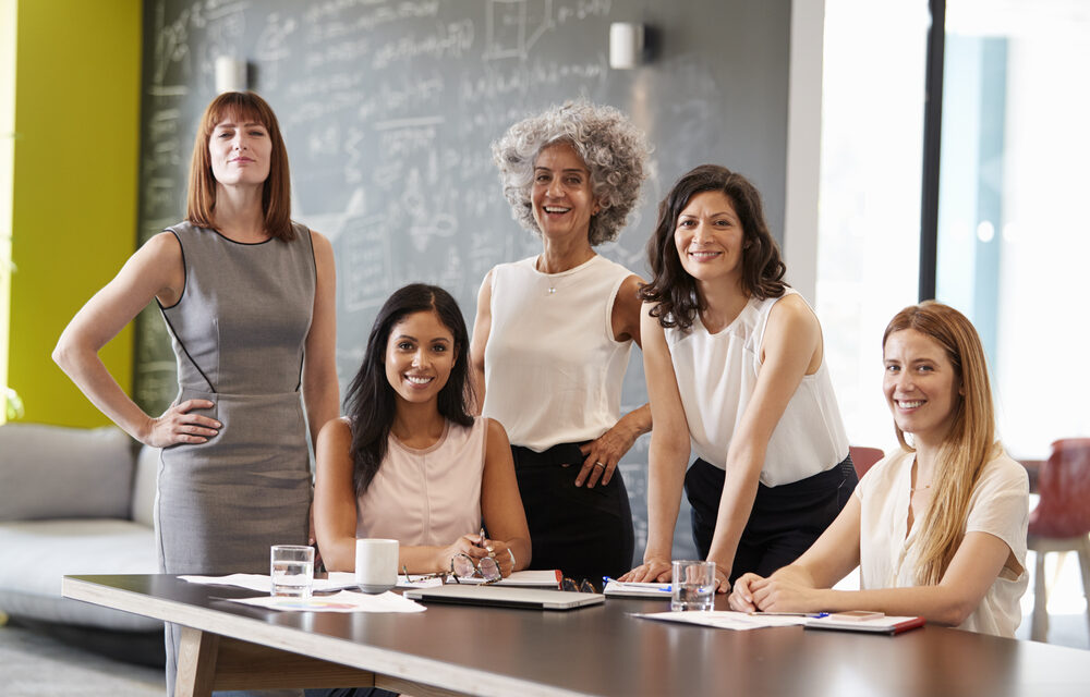 Femeia de succes este doar femeia cu o cariera impresionanta?