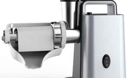 Echipeaza bucataria cu toate cele necesare, de la masina de tocat carne pana la aparate de vidat