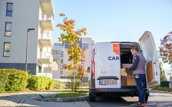 Cum alegi cea mai bună opțiune de a expedia un colet