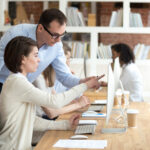 Cum să atragi și să păstrezi oameni talentați în echipa ta – 4 strategii eficiente