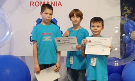 Echipa de robotică Inventika Lego Fantastics participă la World Robot Olympiad Friendship Invitational Tournament Danemarca