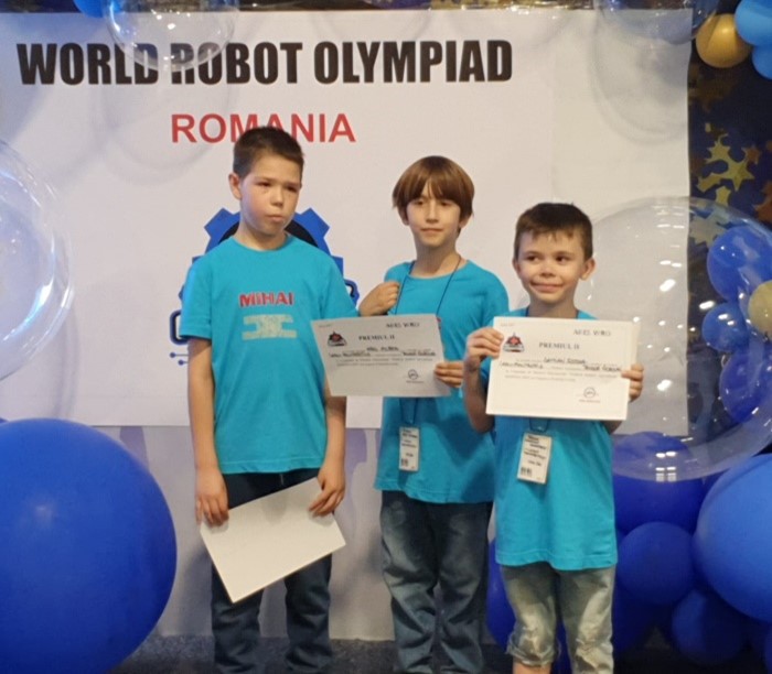 Echipa de robotică Inventika Lego Fantastics participă la World Robot Olympiad Friendship Invitational Tournament Danemarca