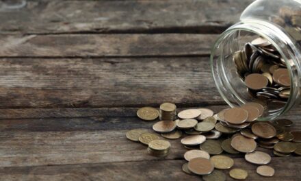 Cum economiseștii bani, chiar si atunci cand ratele cresc?