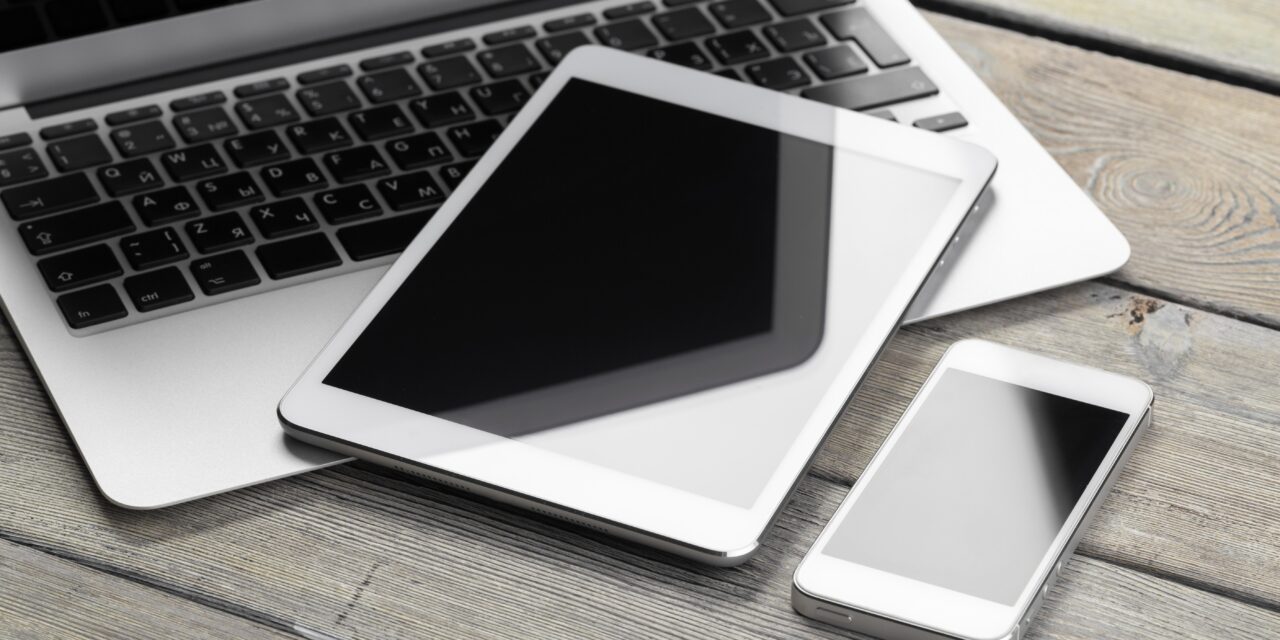 Laptopuri versus tablete – care este mai potrivit pentru tine?