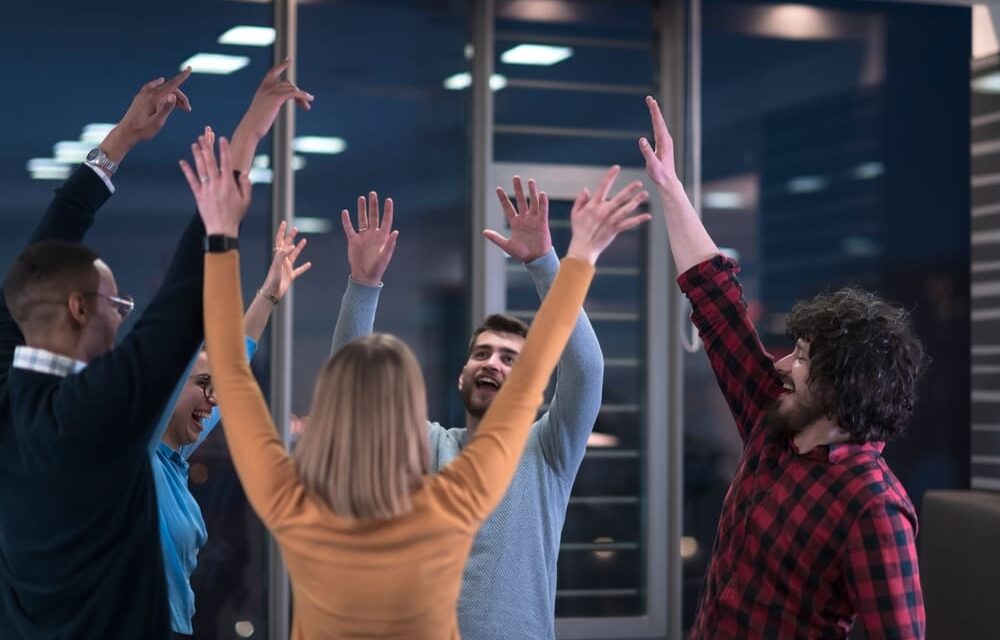 10+ sfaturi și recomandări pentru un teambuilding de succes