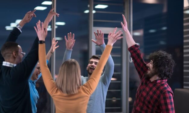 10+ sfaturi și recomandări pentru un teambuilding de succes