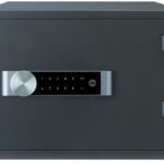 Motive pentru care ar trebui să alegi un seif antifoc pentru protecția obiectelor de valoare