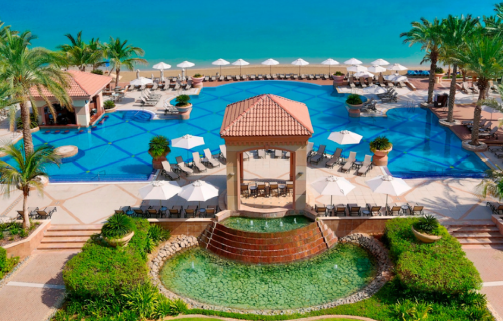 Lux si splendoare: rezerva un circuit turistic in Emiratele Arabe Unite prin Bonaventura!