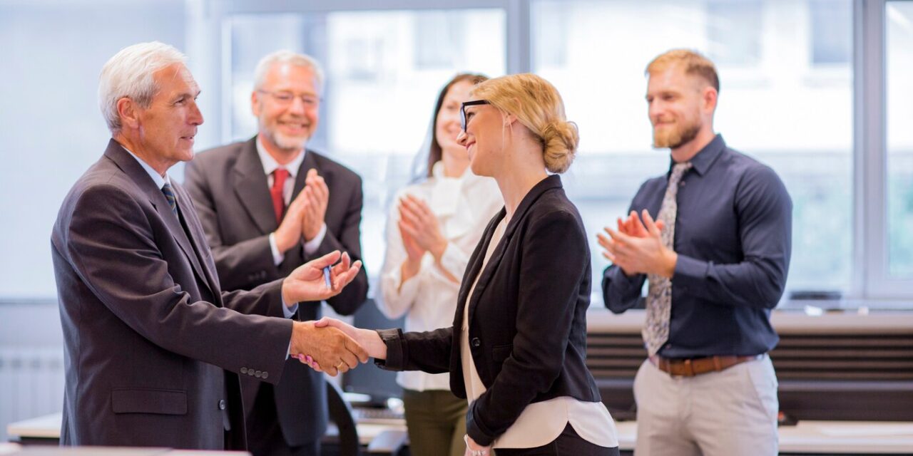 Cum să-ți faci vocea auzită la noul loc de muncă?