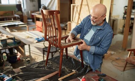 Avantajele restaurării unui set de mobilă în loc de piese individuale