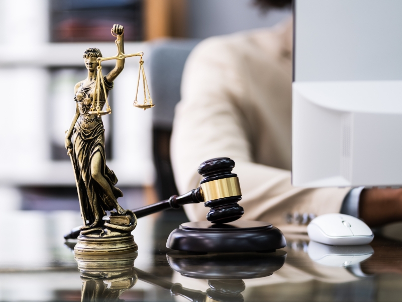 Un software avocați și rezistența la schimbare – ce provocări există?